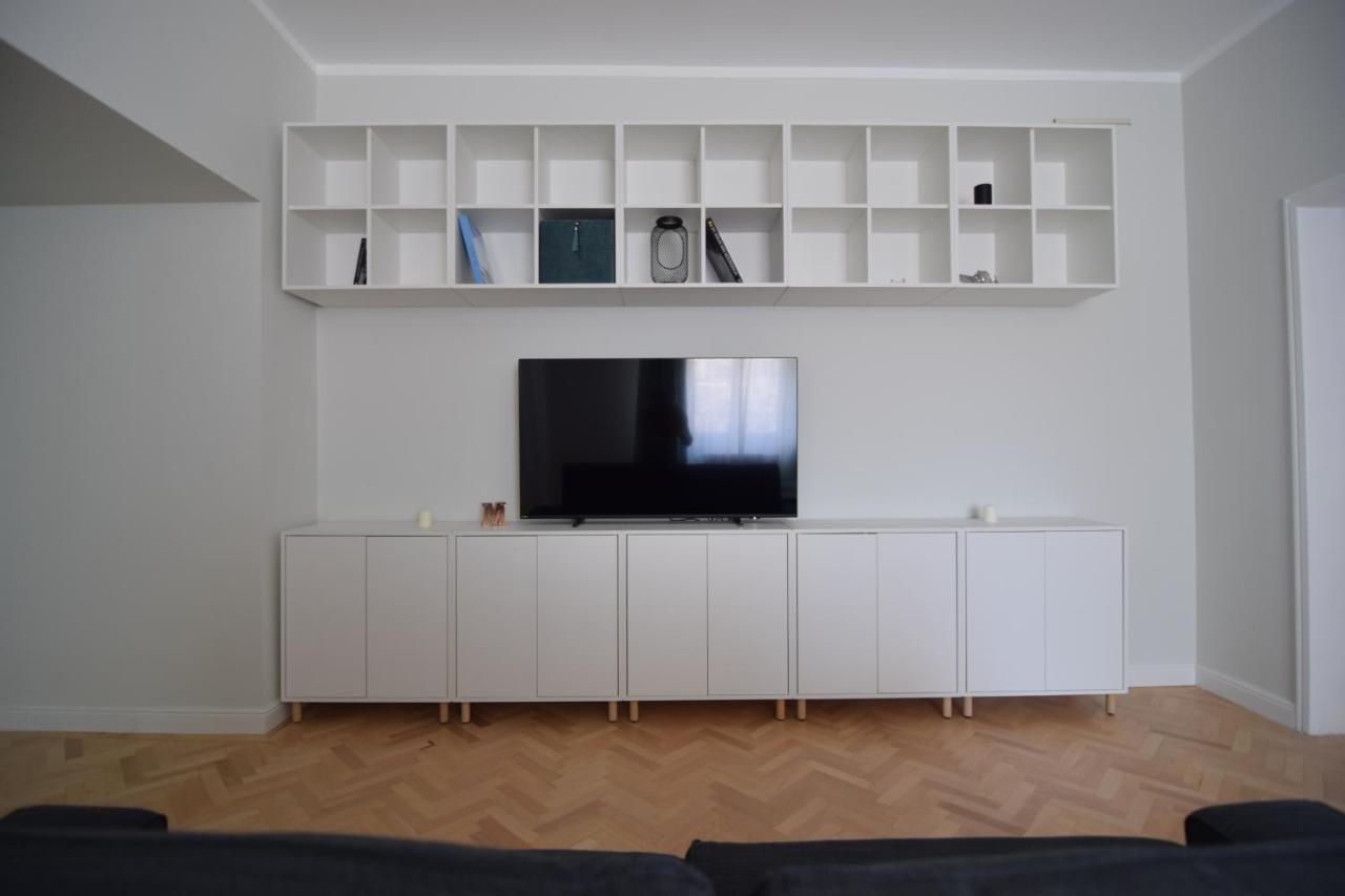 Beautiful Apartment In Old City Bucareste Exterior foto